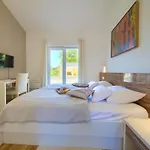 Adria Mit Garten- Grill Und Terrasse By Interhome Feriehus