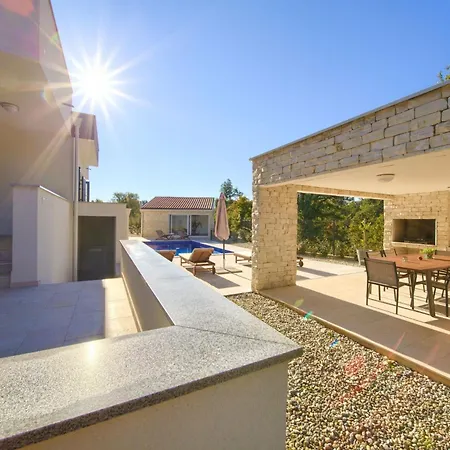 Feriehus Adria Mit Garten- Grill Und Terrasse By Interhome