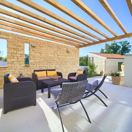 Adria Mit Garten- Grill Und Terrasse By Interhome